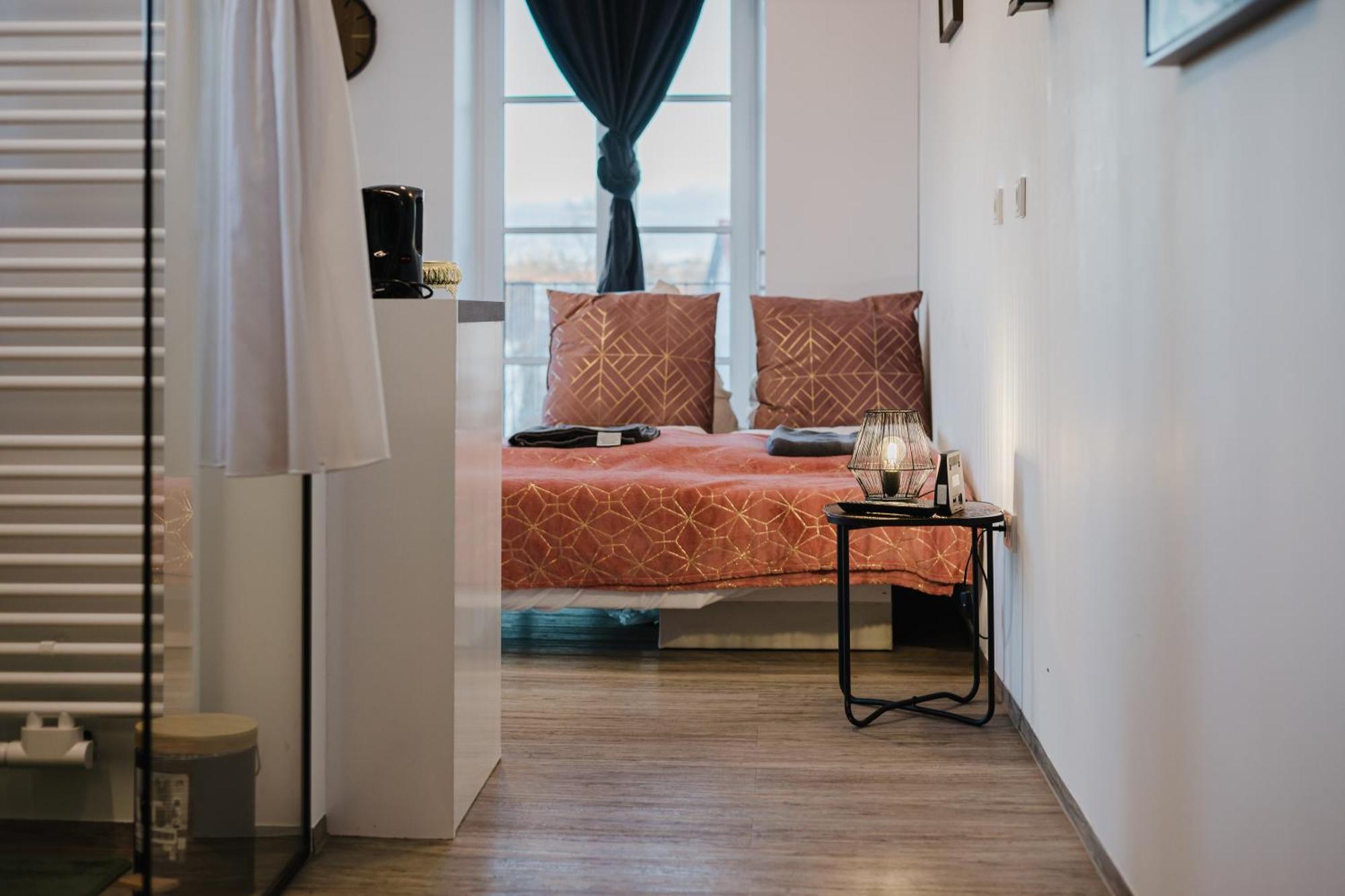 Tiefenbach  24-7 Living Room Passau - Cozy - Balcony - Kitchen חדר תמונה
