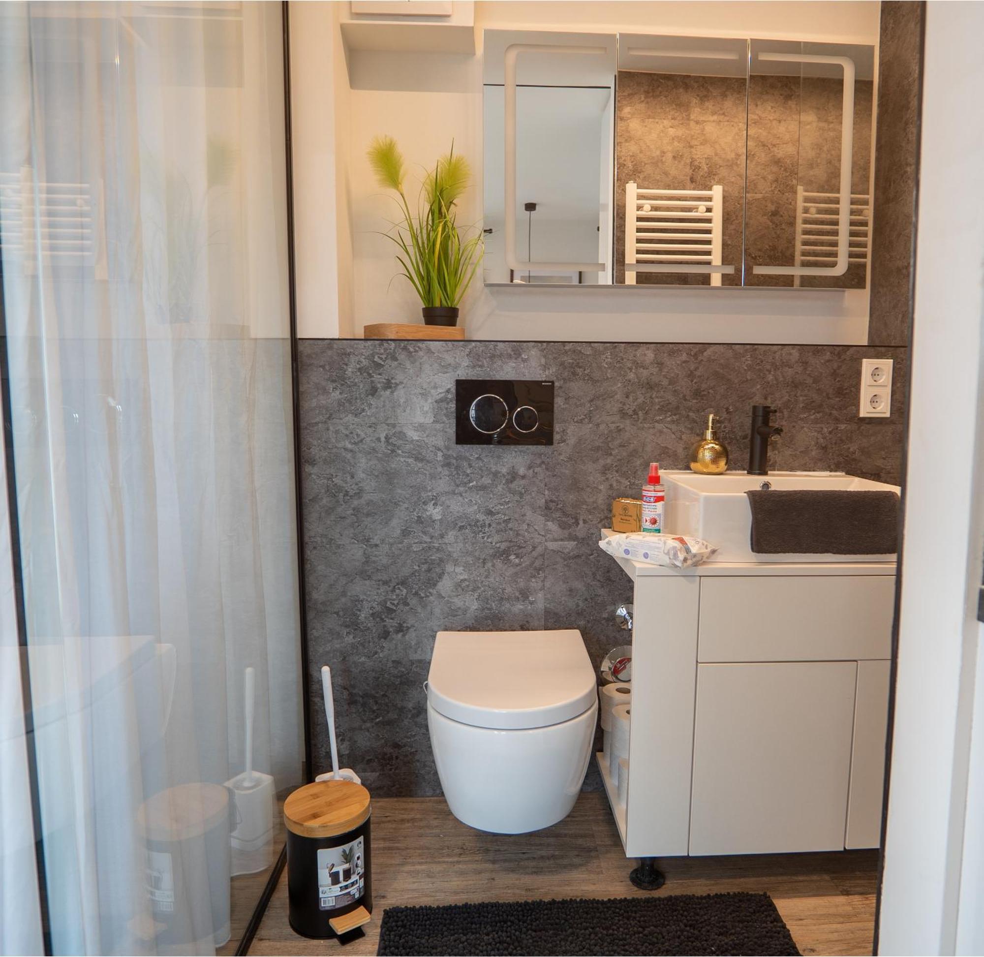 Tiefenbach  24-7 Living Room Passau - Cozy - Balcony - Kitchen מראה חיצוני תמונה